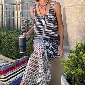 La Ligne Silk Claudette Midi Dress Small Chiffon Layer Geometric Side Slit Flowy